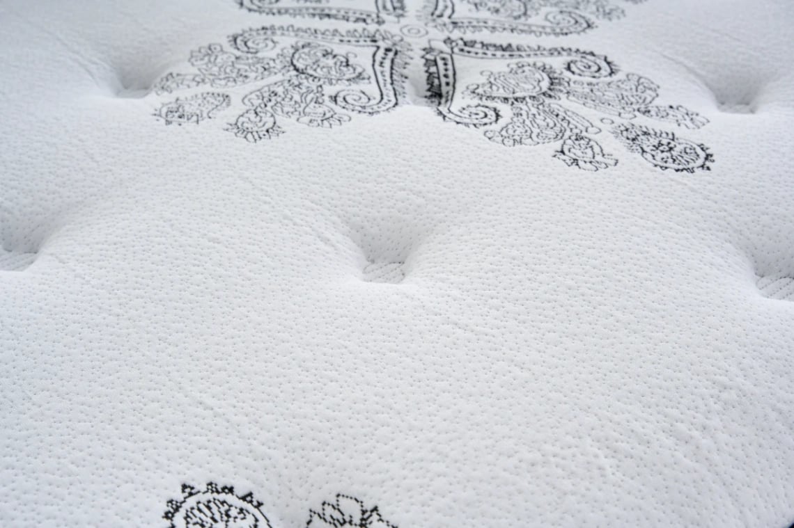 The Royal Comfort - Image 6