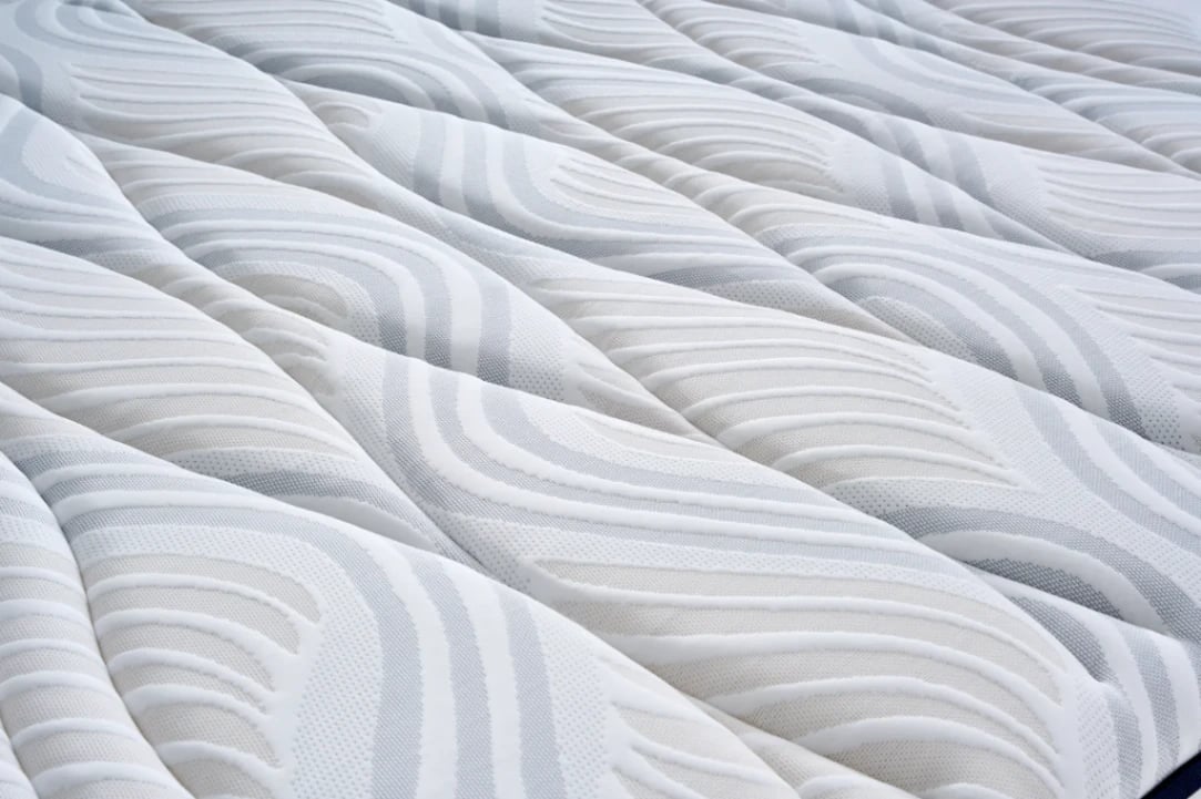 Urban Elegance - Image 7