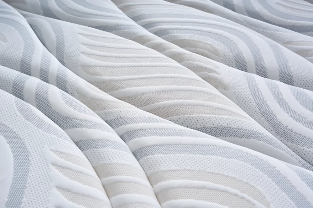 Urban Elegance - Image 9