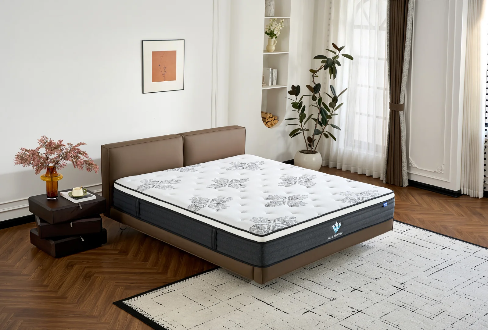 The Royal Comfort - Image 1