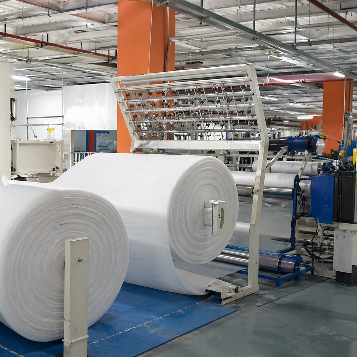 Foam roll manufacturing line